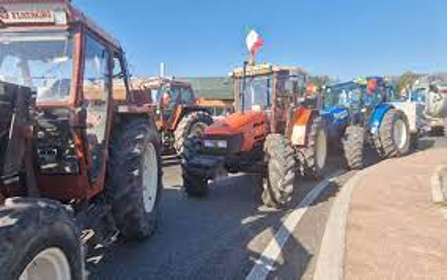 Manifestazione trattori 30 gennaio 2024 - altezza rotonda Casellino Melegnano -